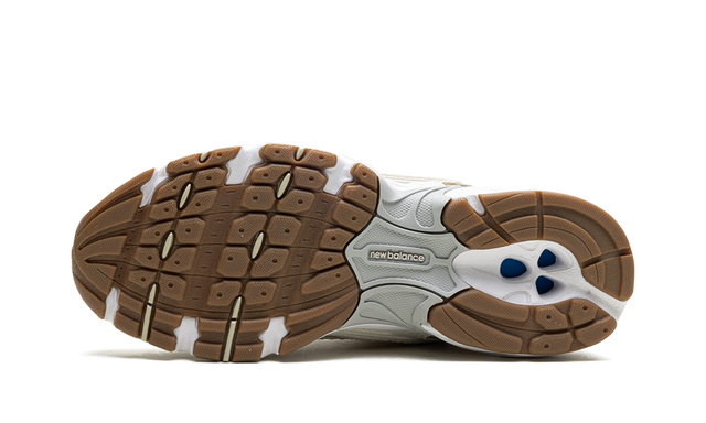 Stoneware New Balance 530 Linen