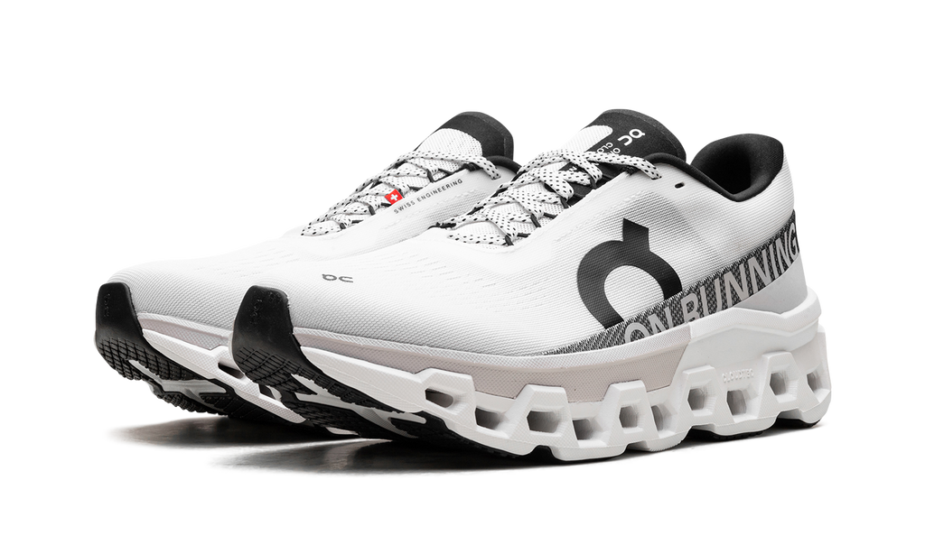 In Running Cloudmonster 2 White Frost