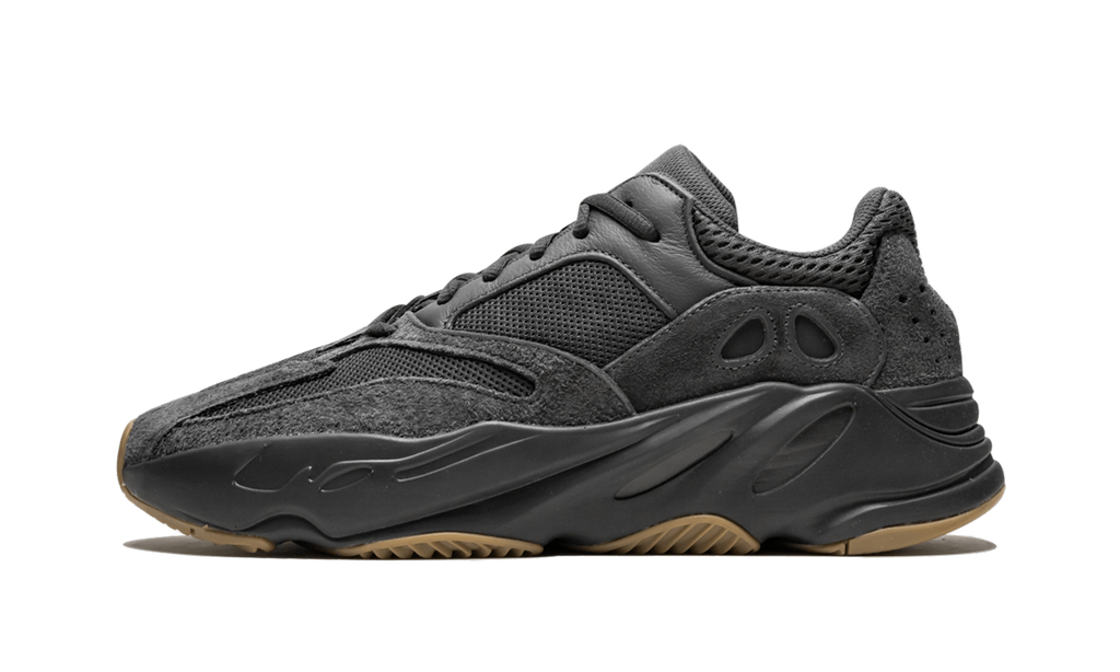 Adidas Yeezy Boost 700 Utility black 