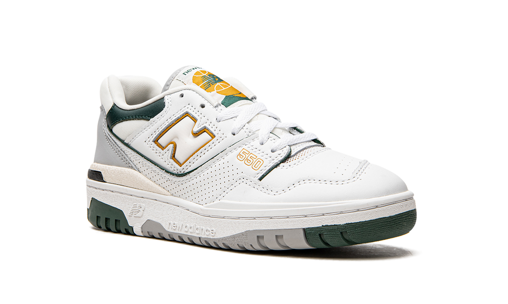 New Balance 550 White Nightwatch Verde