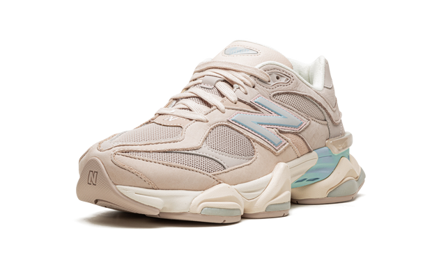 Ivory New Balance 9060