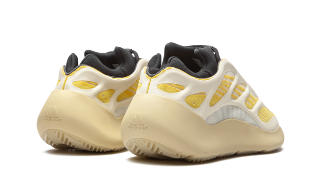 Adidas Yeezy Boost 700 V3 Safflower 