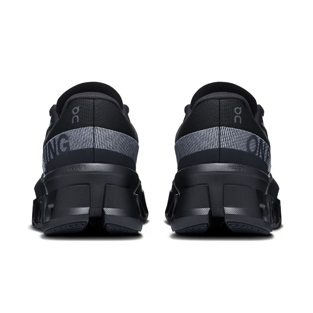 On Cloudmonster 2 "Black"