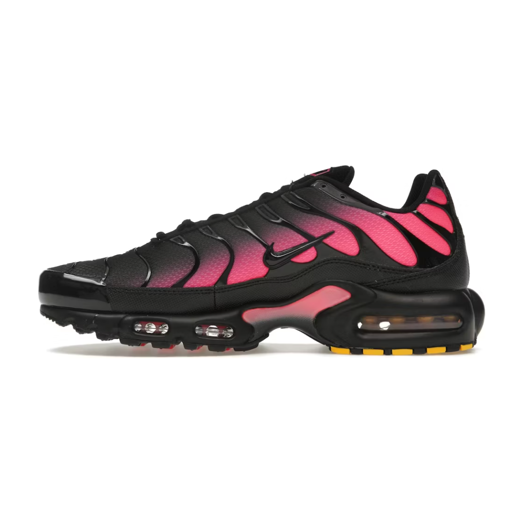 Nike Air Max Plus Black Hyper Pink
