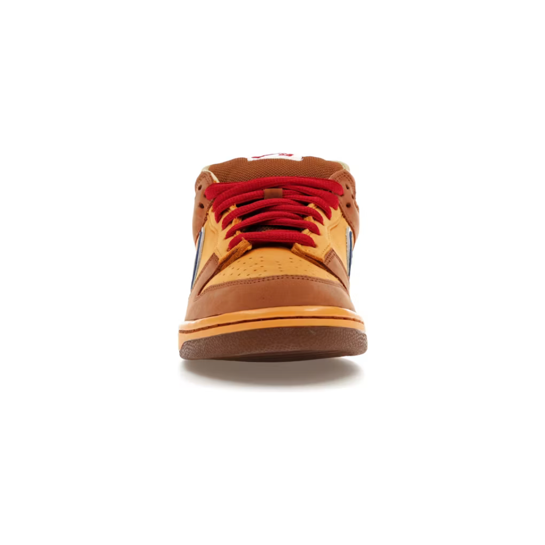 Nike SB Dunk Low Newcastle Brown Ale