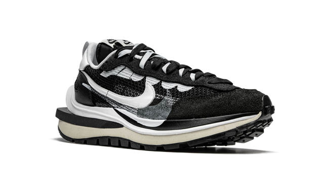 Nike Vaporwaffle Sacai Black White 