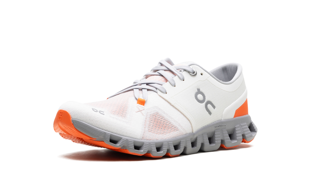 In Running Cloud X 3 Ivory Alloy