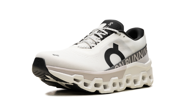 On Cloudmonster 2 - Undyed/Frost
