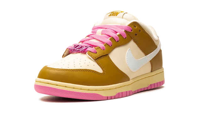 Nike Dunk Bronzine Pink 