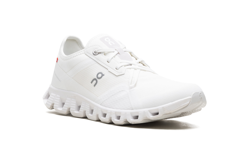 Em Running Cloud X 3AD Undyed White