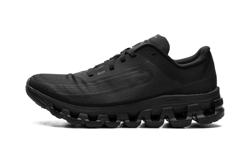 Running Cloudflow 4 IKON Magnet Black