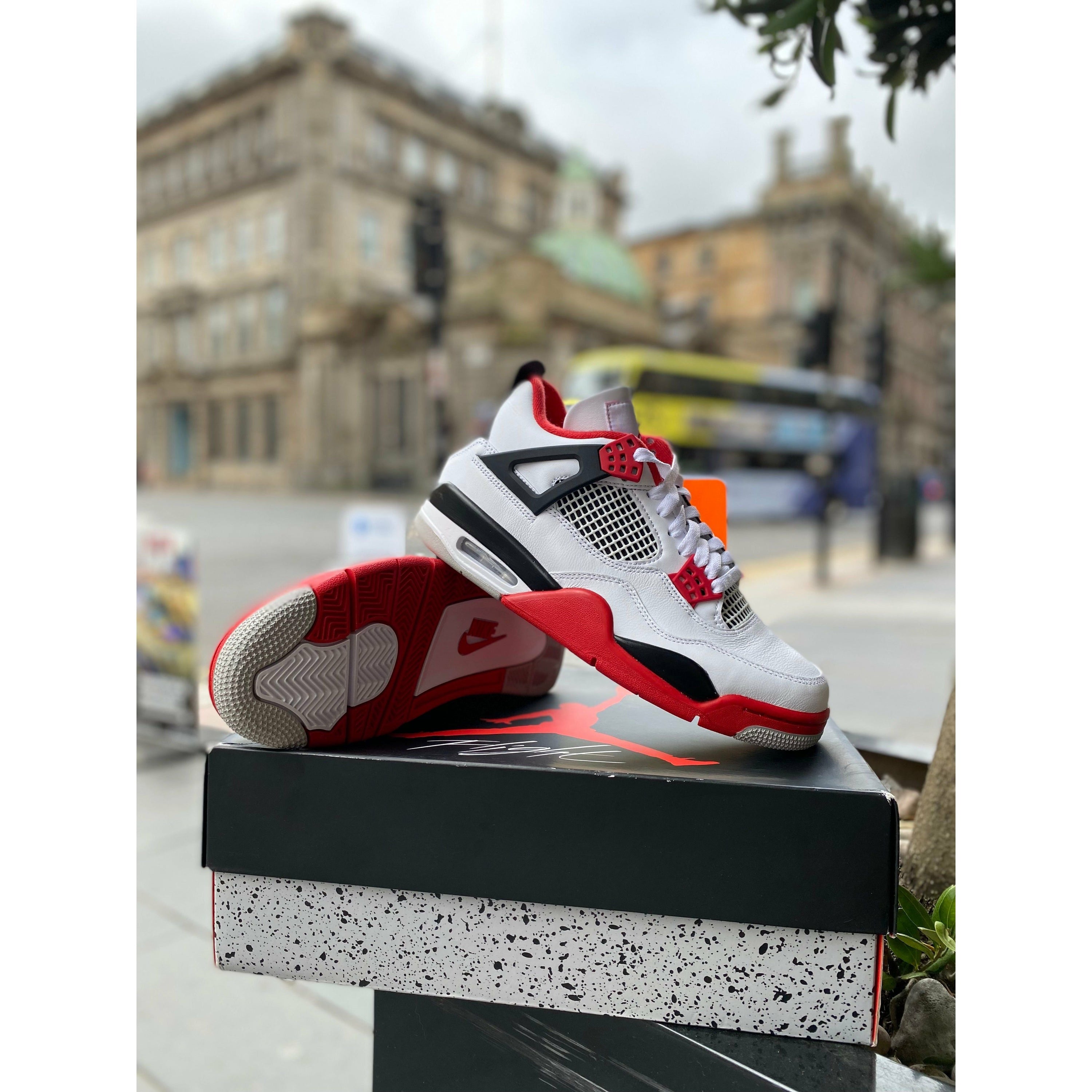 Jordan 4 Retro Fire Red (2020)