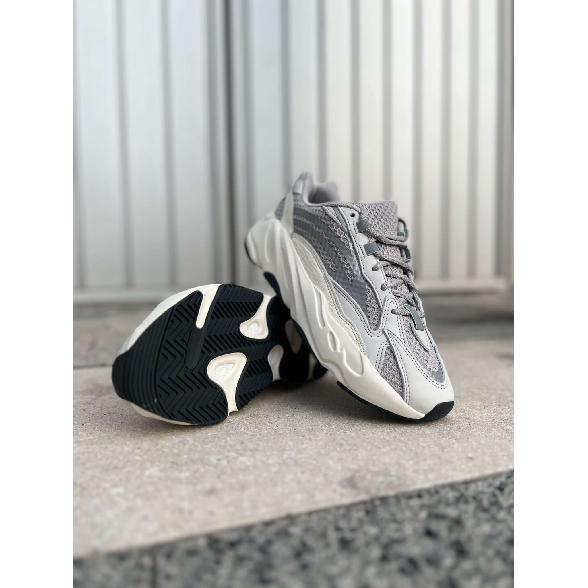Adidas Yeezy Boost 700 V2 Static
