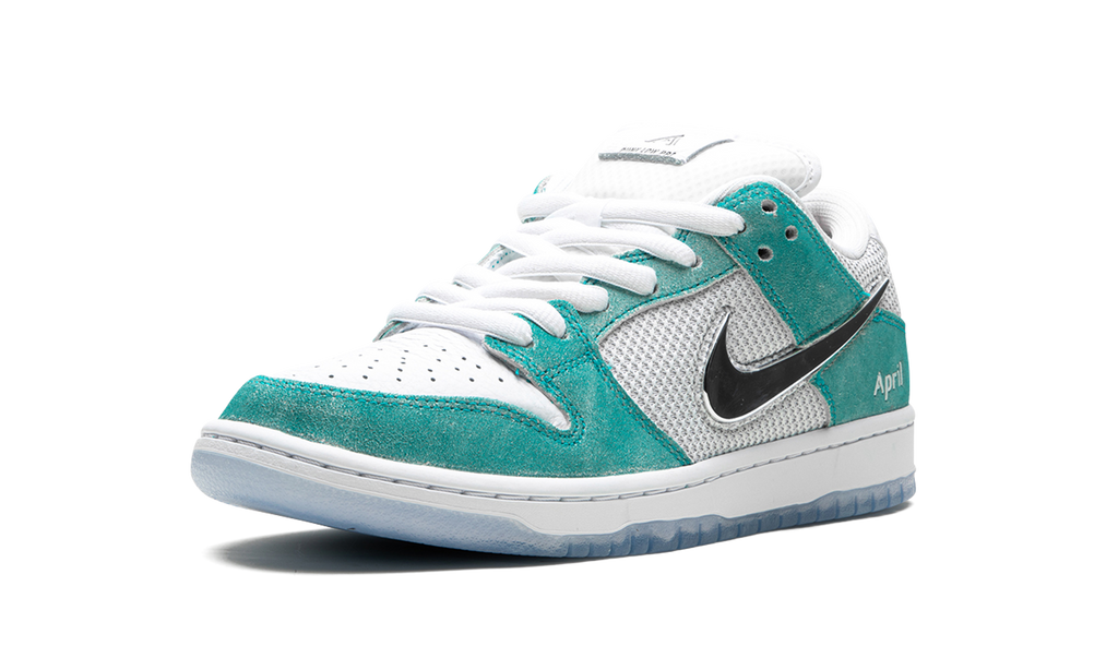 April Skateboards x Nike SB Dunk Low Turbo Green 