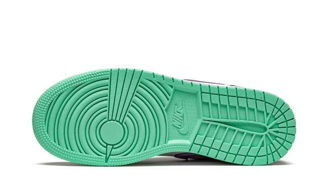 Jordan 1 Low Green Glow Violet Shock 