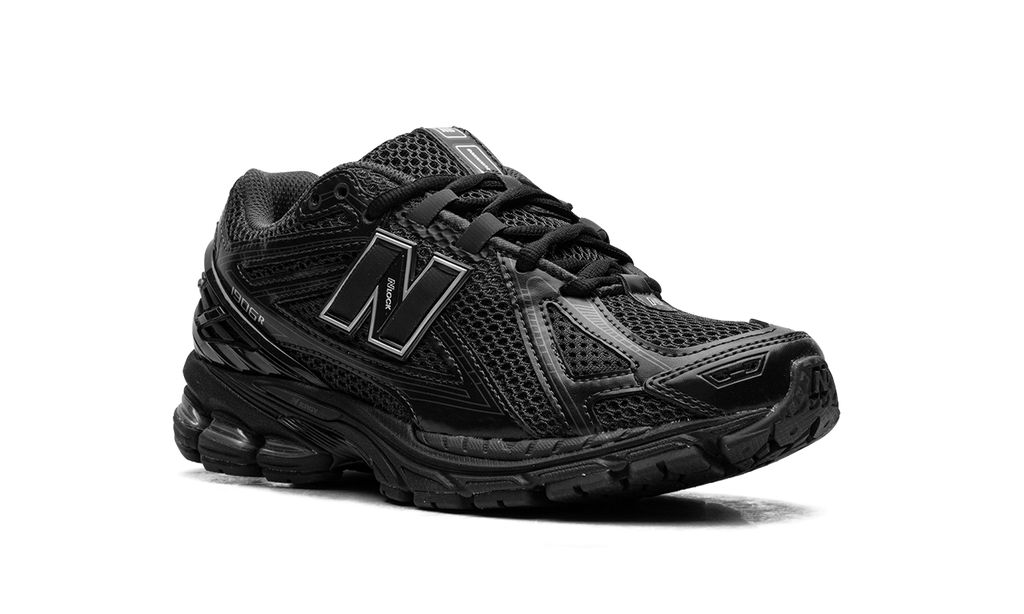New Balance 1906R "Metallic Black"