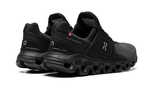 In Running Cloudswift Black