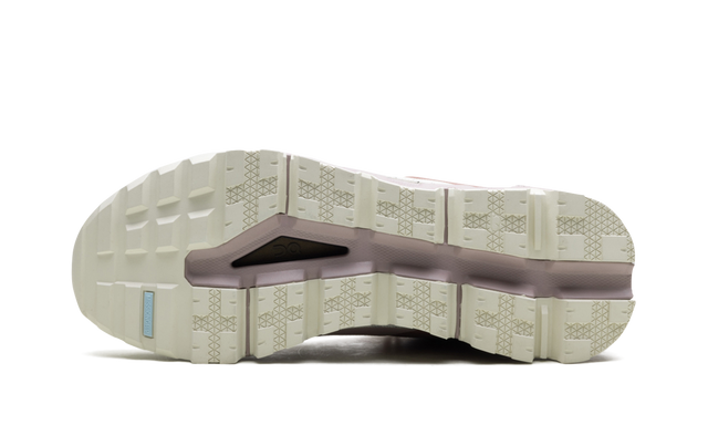 In Running Cloud Cloudtrax Rose Ivory