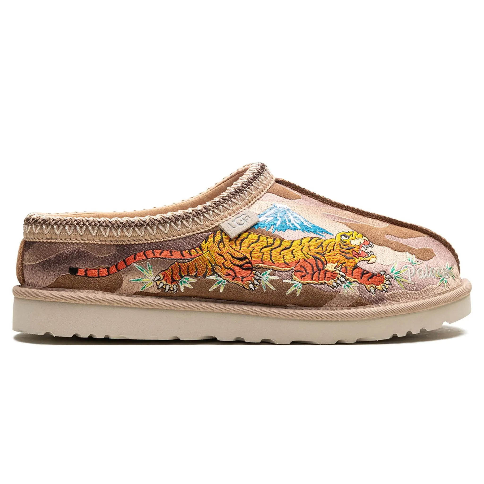 palace-x-ugg-tasman-chestnut-camo-slippers-side.webp