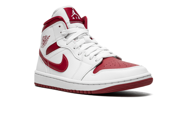 Jordan 1 Mid Reverse Chicago 