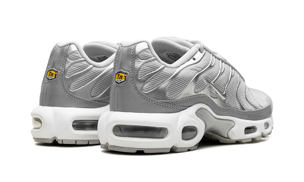 Nike Air Max Plus Metallic Silver 