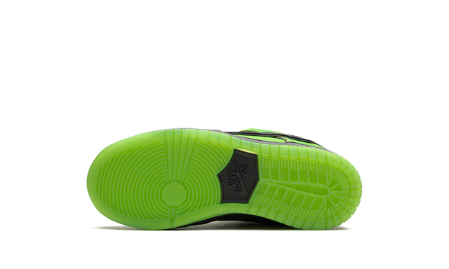 Nike SB Dunk Low The Powerpuff Girls Buttercup 