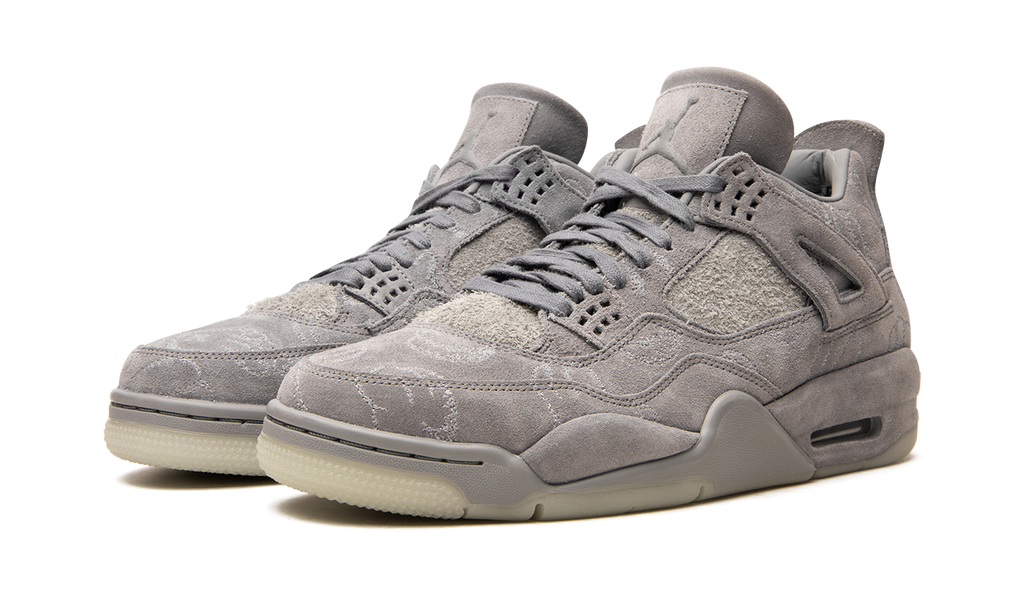 Air Jordan 4 Retro Kaws Cool Gray 